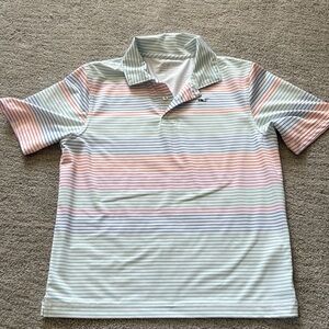Boys Vineyard Vines performance polo size M NWOT